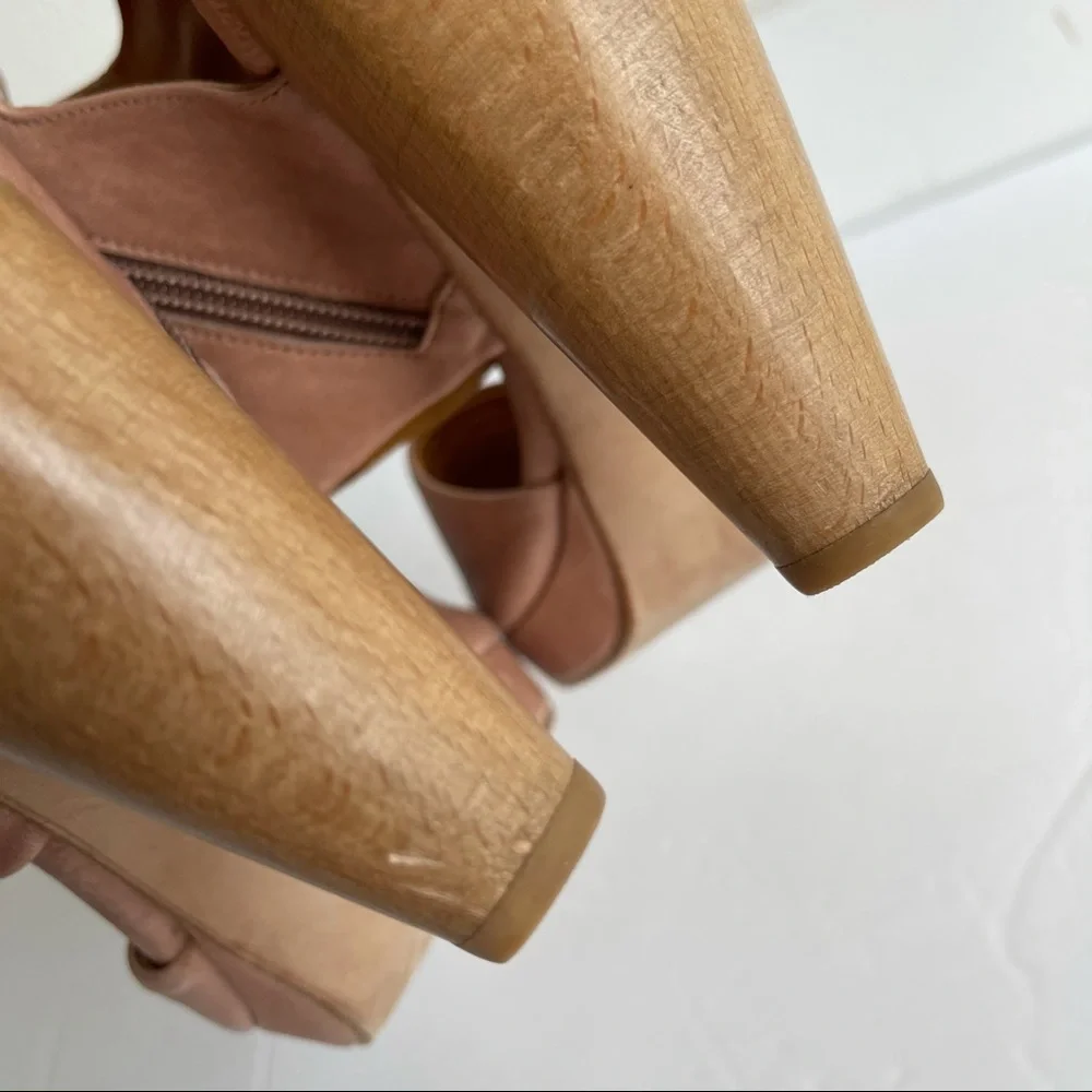 COCLICO Mauve Pink Suede Cutout Platform Sandal Heels